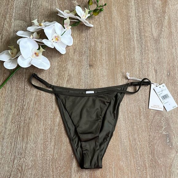 Good American Shine Perfect Fit Bottom in Stormy 001 - Picture 2 of 10